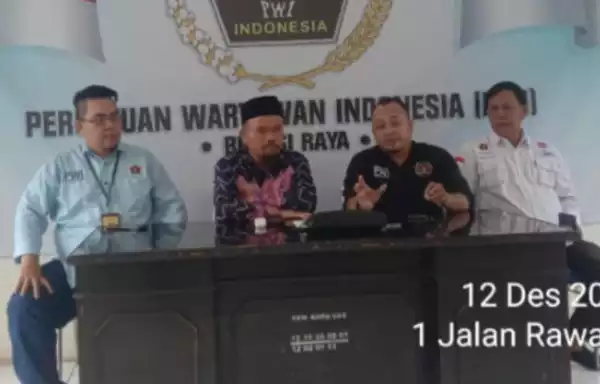 Ketua PWI Bekasi Raya