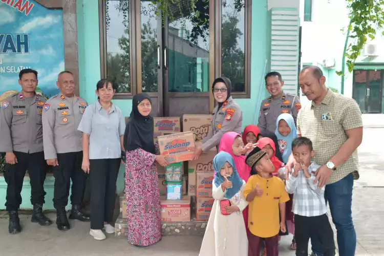 Jumat Berbagi Polsek Tambun Selatan