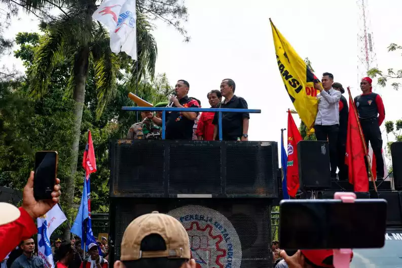Plt Bupati Bekasi