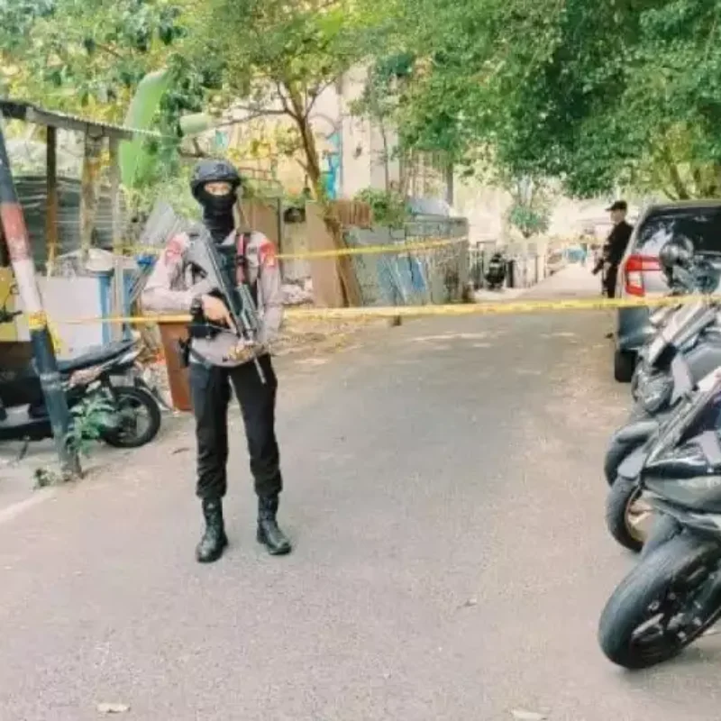 Granat Cempaka Putih